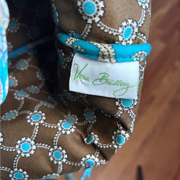 Vera Bradley Handbag - Picture 4 of 6